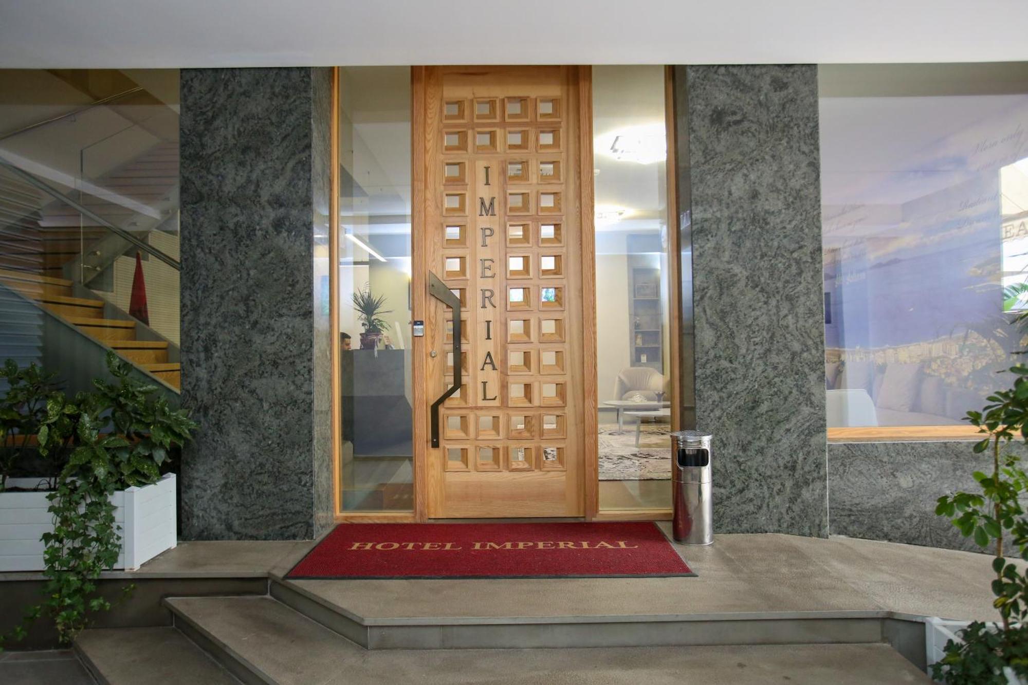 Hotel IMPERIAL Kanine Exterior foto